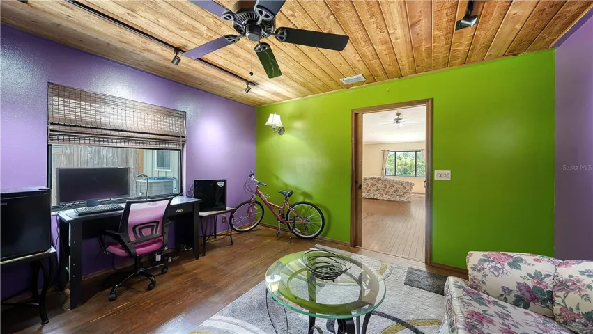 Den / Office / Flex Room