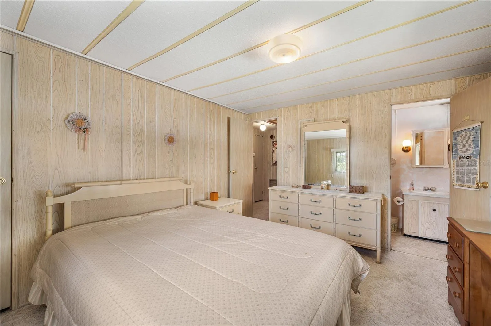 Primary bedroom with en suite bathroom