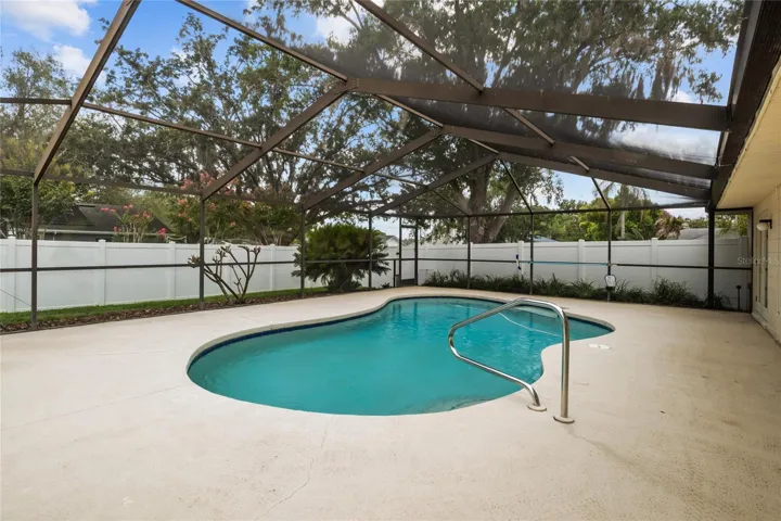 pool with large deck space