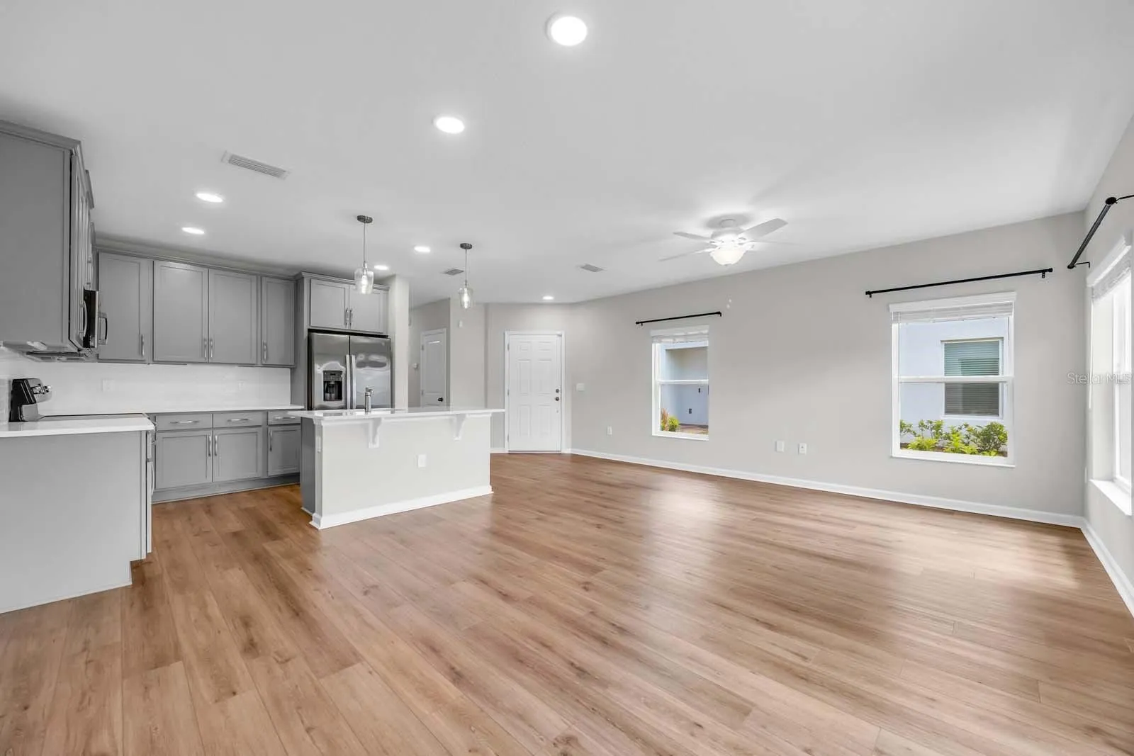 Living Room & Kitchen