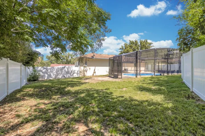 Backyard- Oversized Lot 0.26