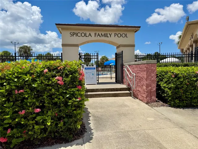 Spicola Public Pool