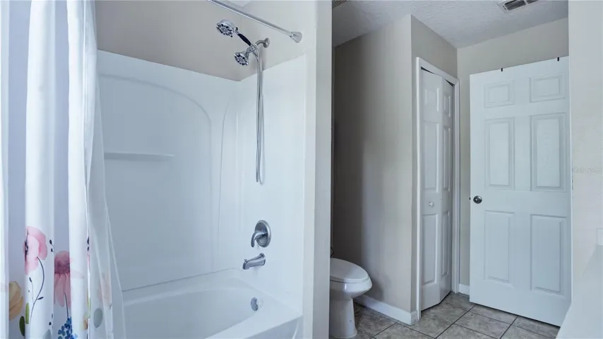 2nd bathroom