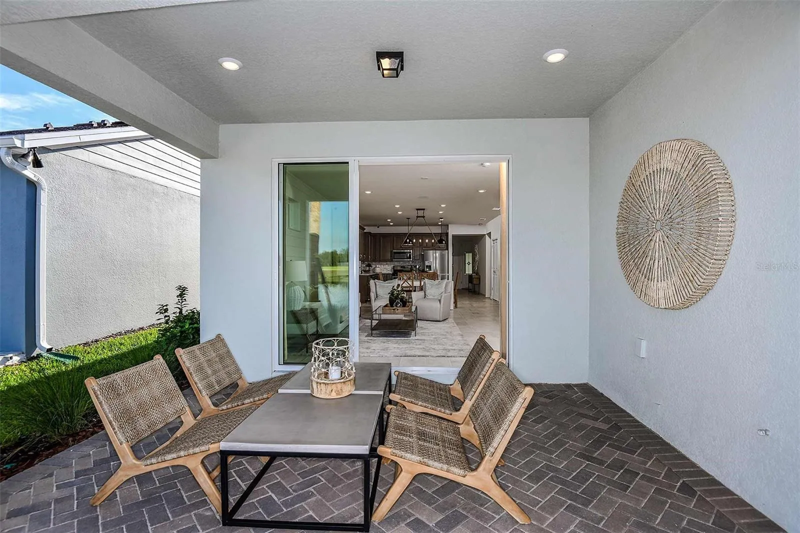 Model Home Design Only. Pictures and furnishings are for illustrative purposes only. Elevations, colors and options may vary. Furniture is for model home staging only
