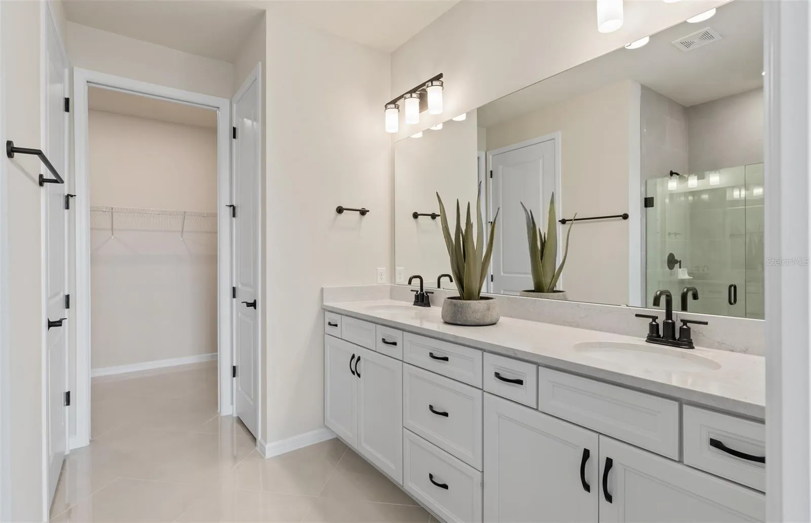 Model Home Design Only. Pictures and furnishings are for illustrative purposes only. Elevations, colors and options may vary. Furniture is for model home staging only