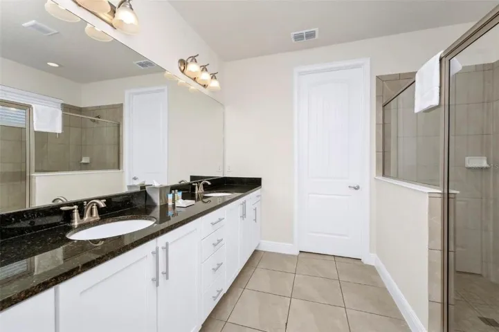 Owners Bathroom