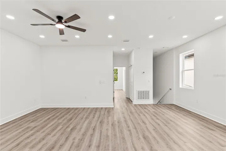 bedroom4