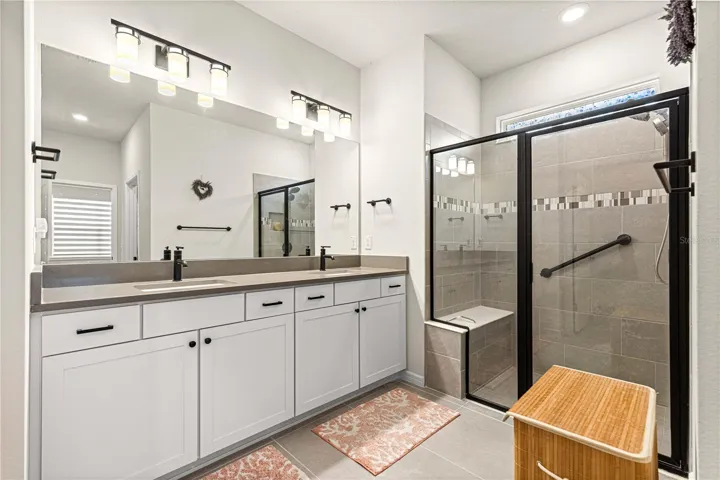 Owners Bath
