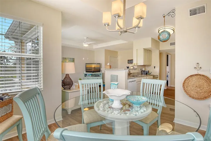 Dinette area