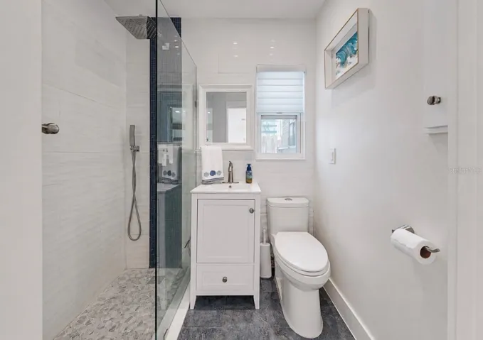 Full Bath 1