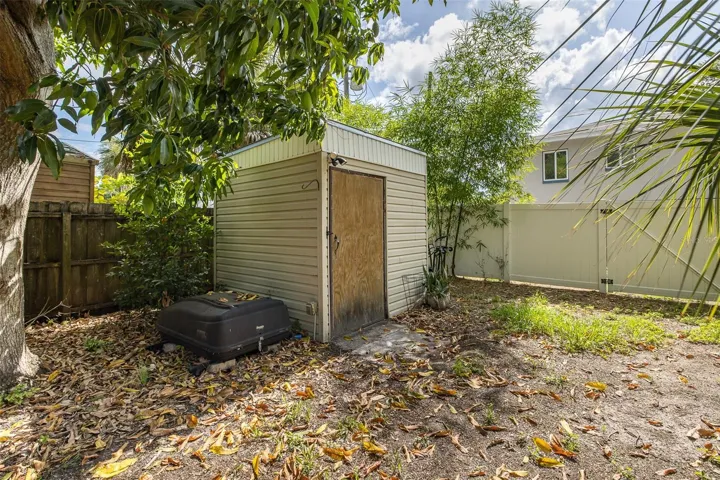 Shed