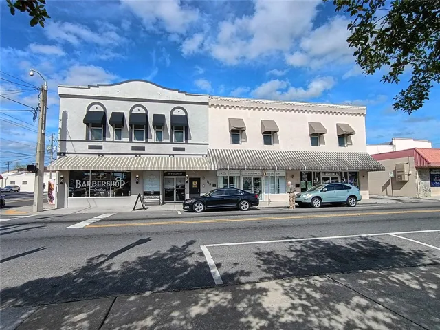 8 Tenants- great building in a great location!