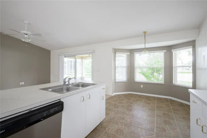 Open kitchen to living