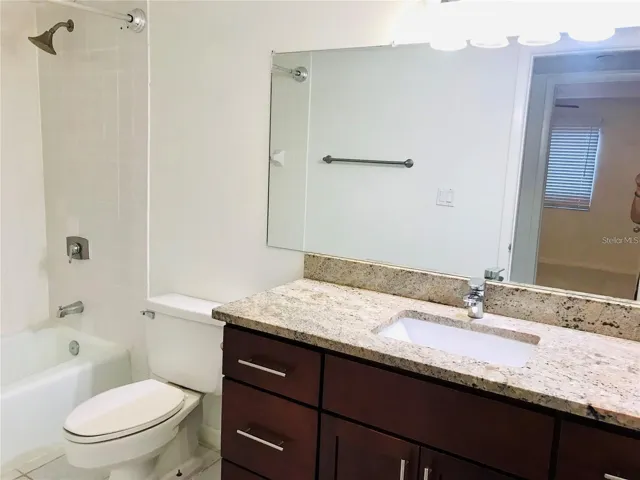 2nd Bathroom