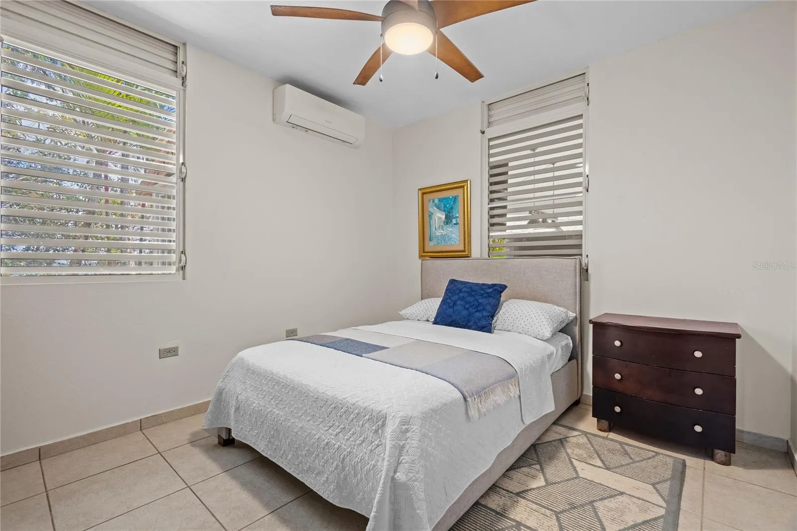 Main Residence - Third Bedroom