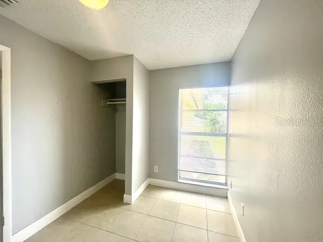 Bedroom 4 walk-in closet