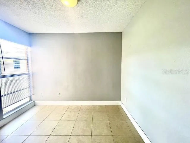 Bedroom 4 walk-in closet