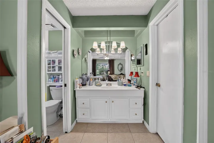 En-suite Bathroom