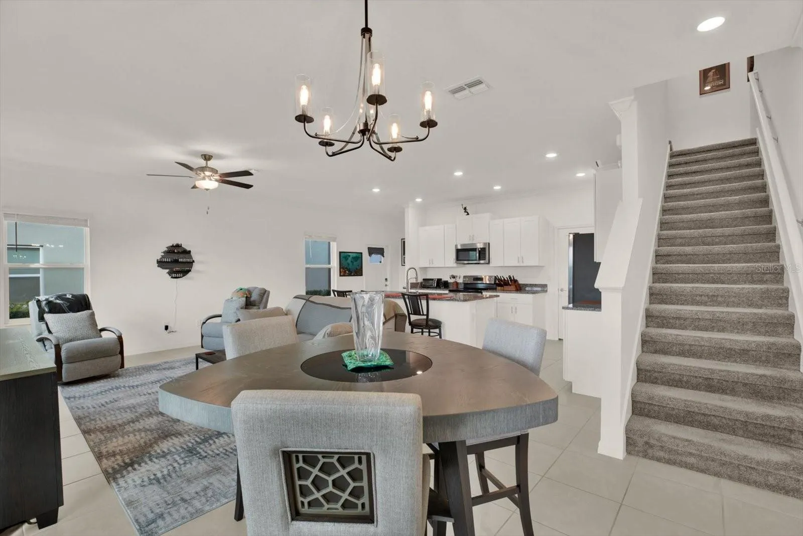 1st floor living space, stairwell