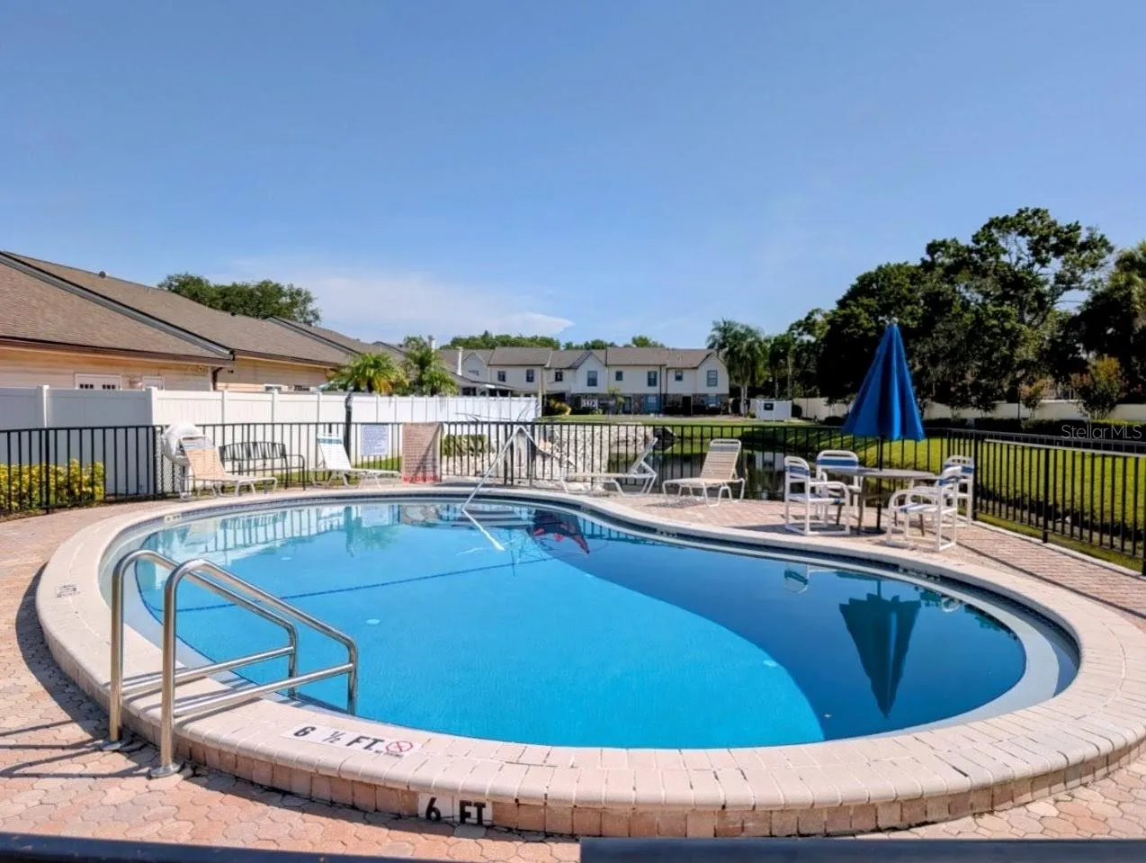 Community pool