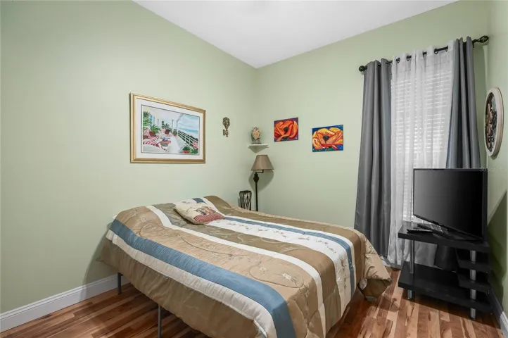 guest room 1