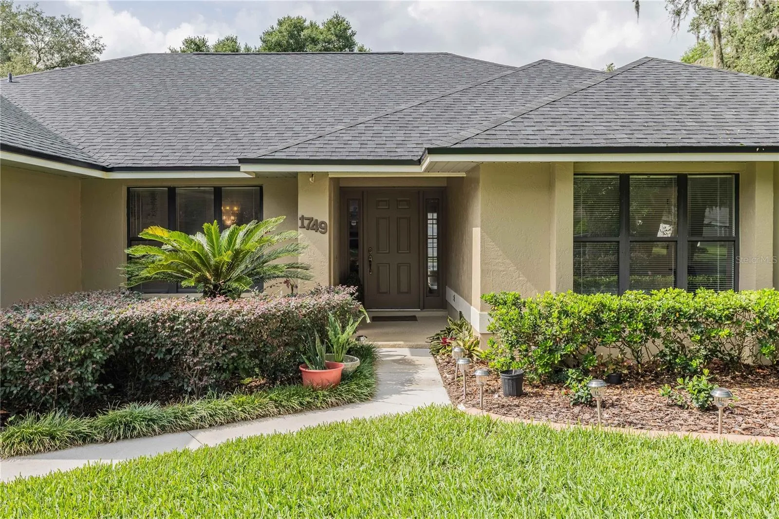 1749 Lady Bowers Trl, Lakeland, Florida 33809 — photo 2