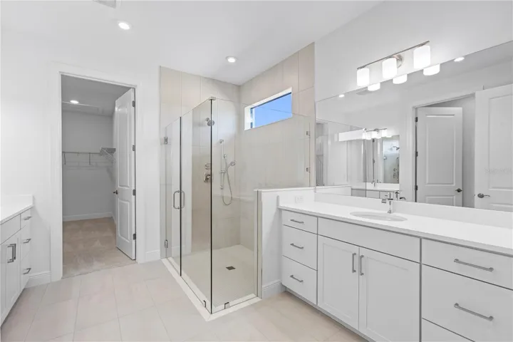 Owner's Bath