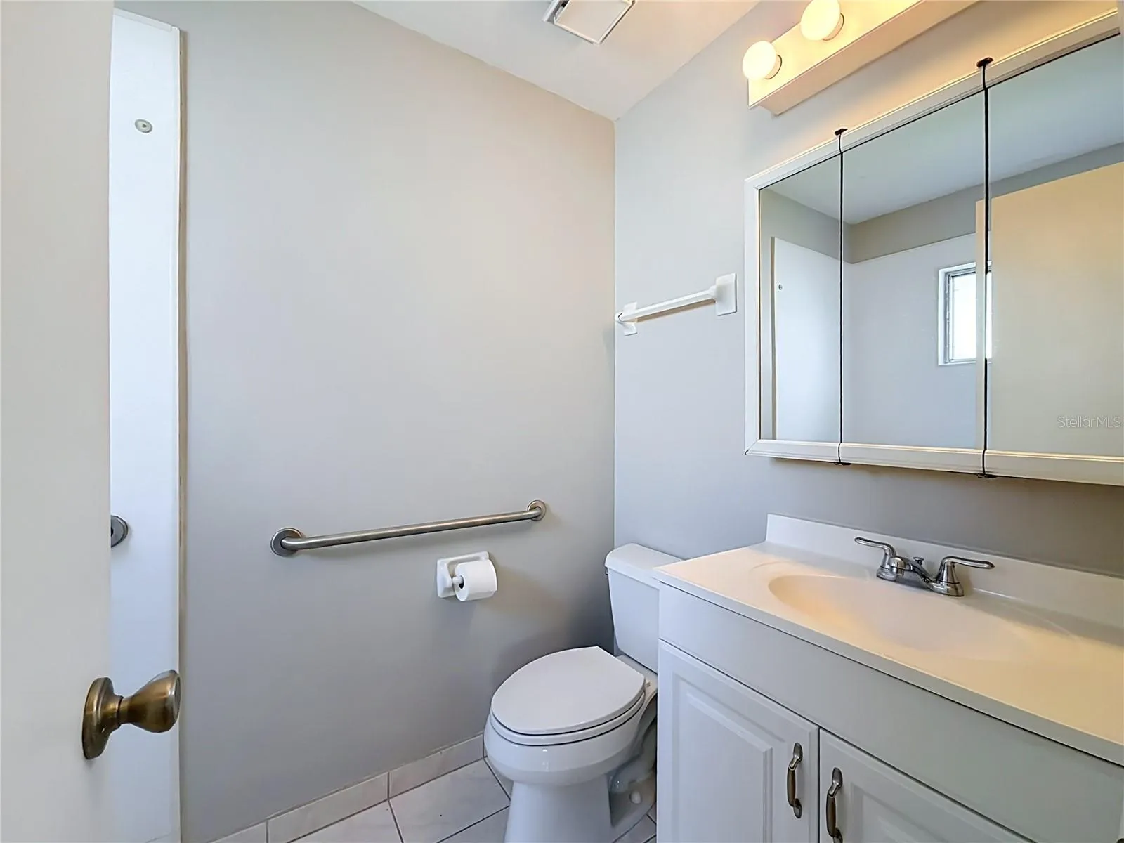 Primary bath with walk in shower