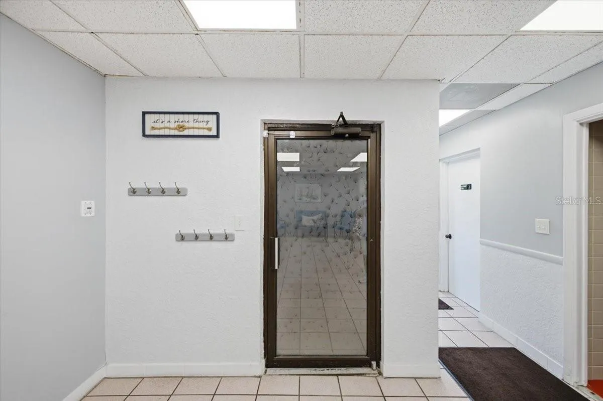 steam room