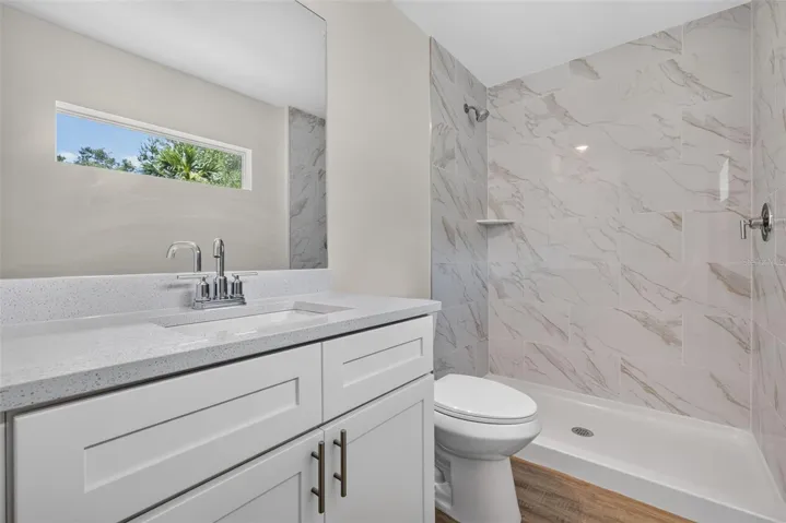 Primary En-Suite