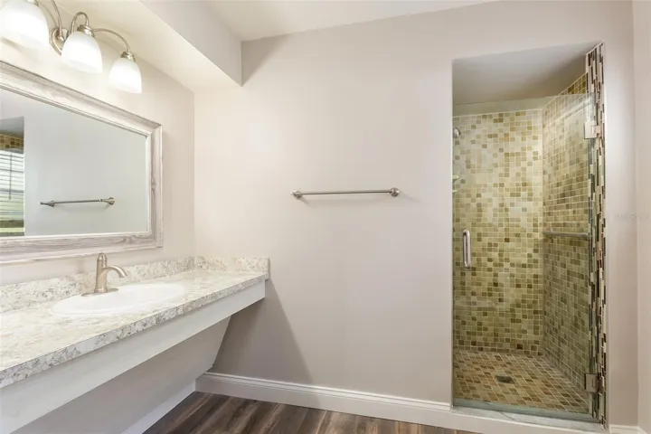 Primary Suite - Bathroom