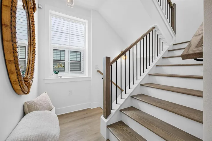 Solid wood starcase