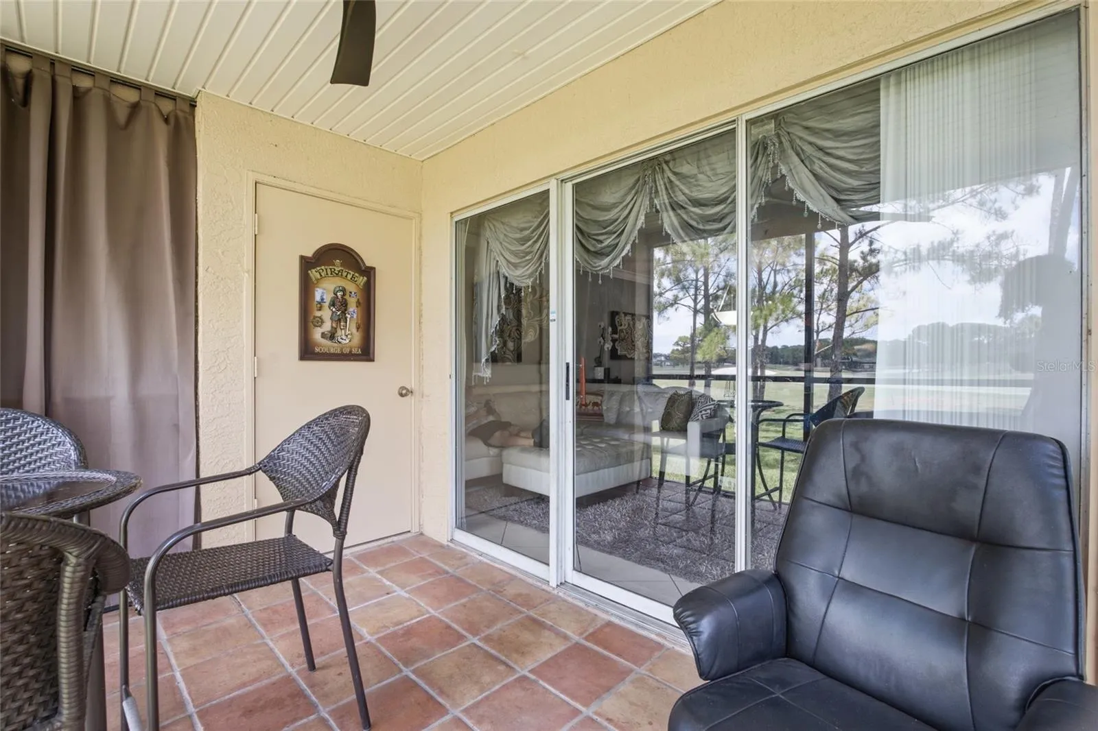 Patio 1 - 1st floor