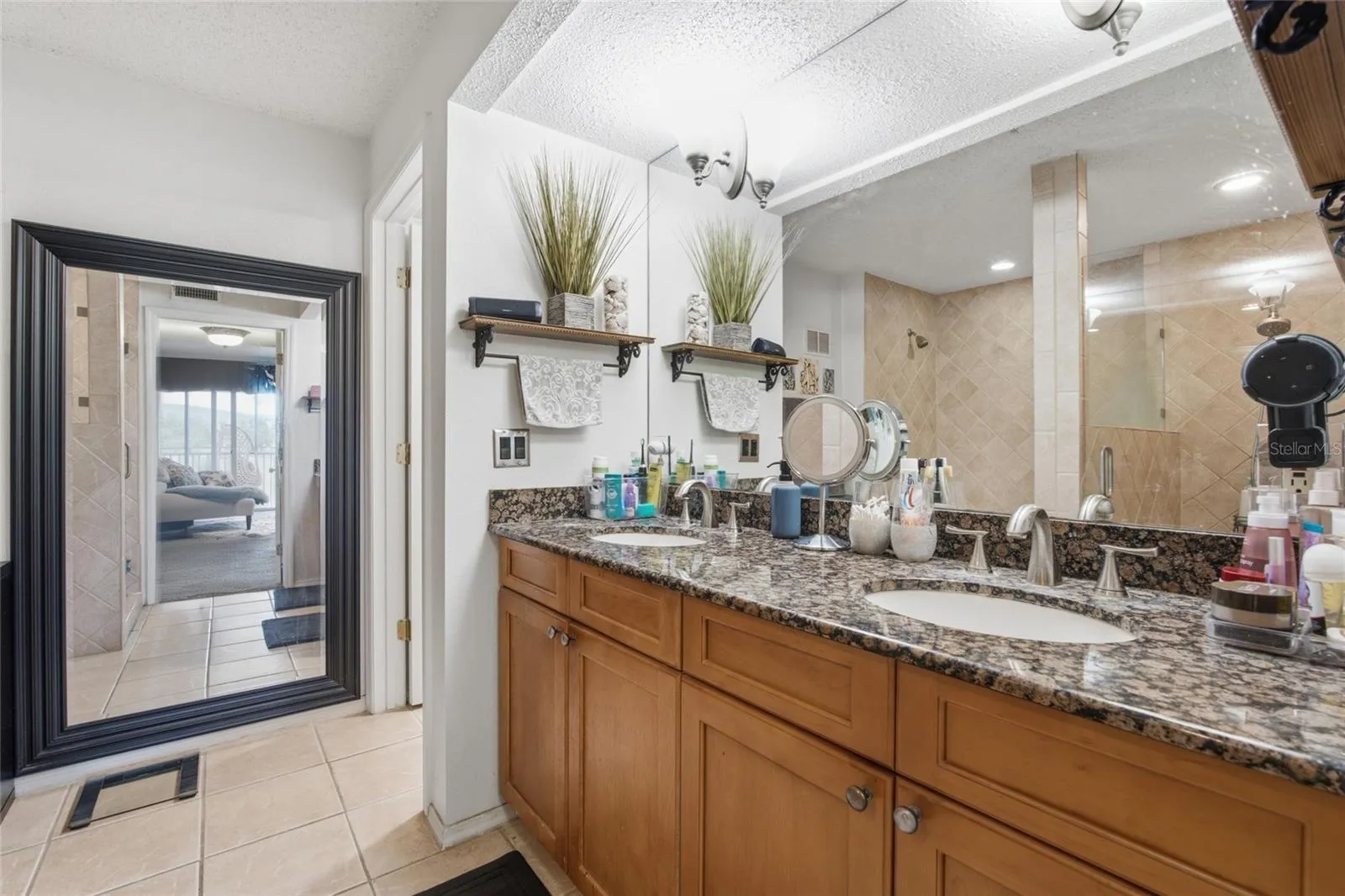 Primary ensuite - 2nd floor
