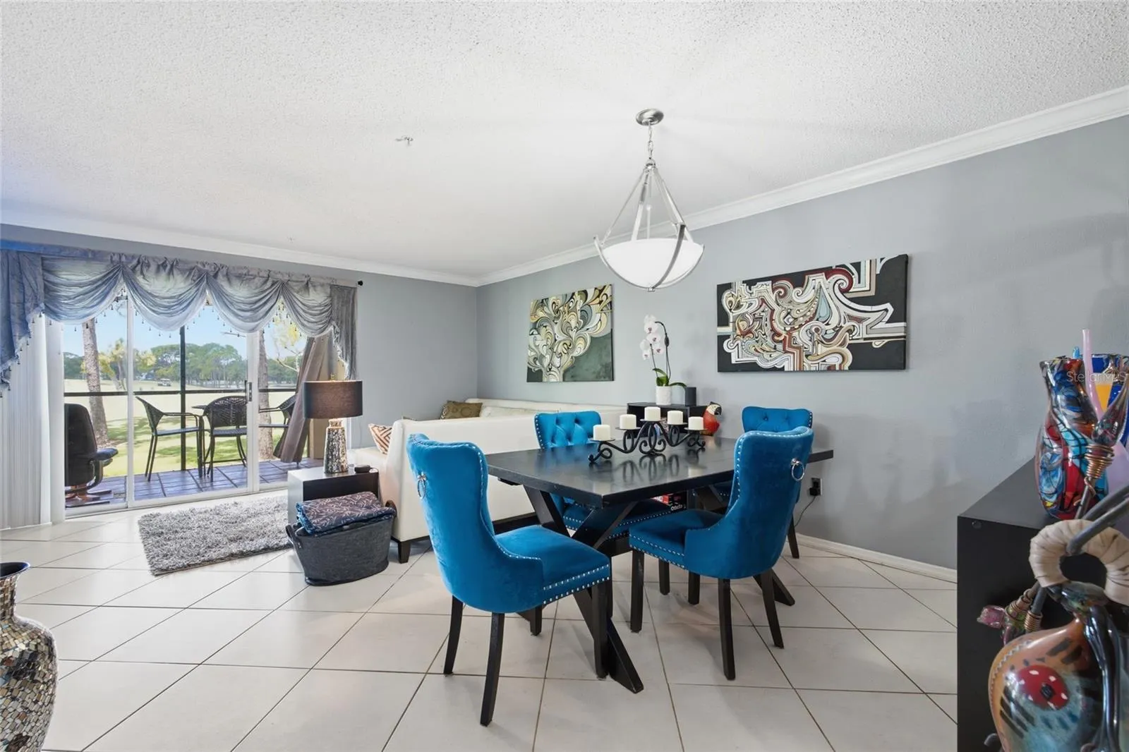 Dining area - first floor