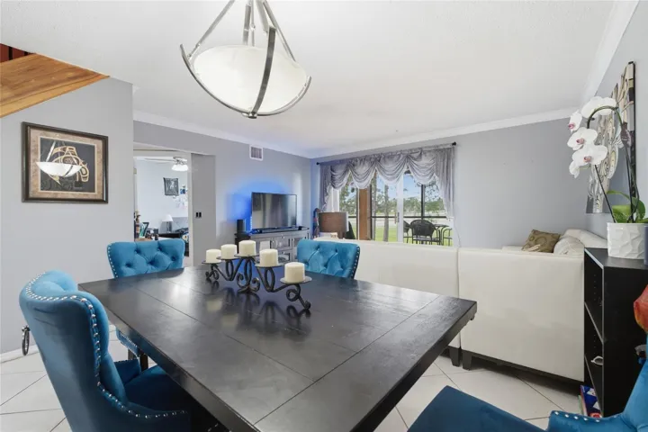 Dining area - first floor