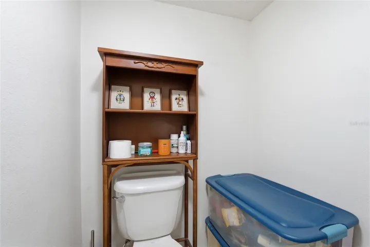 Water closet - Primary ensuite, 2nd floor