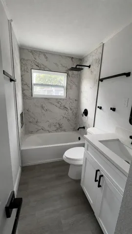 2 Full Bathroom renovated
