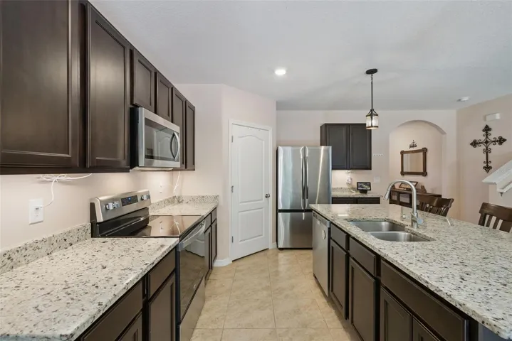 Solid wood cabinets, stainless steal appliances and granite counter tops