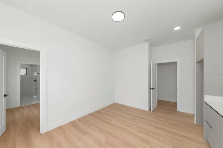 In-law Suite primary room w/ Kitchen