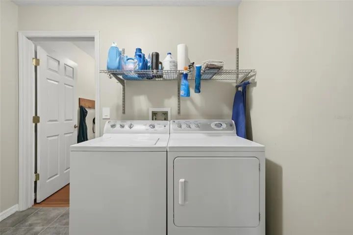 Interior laundry room w/access to garage