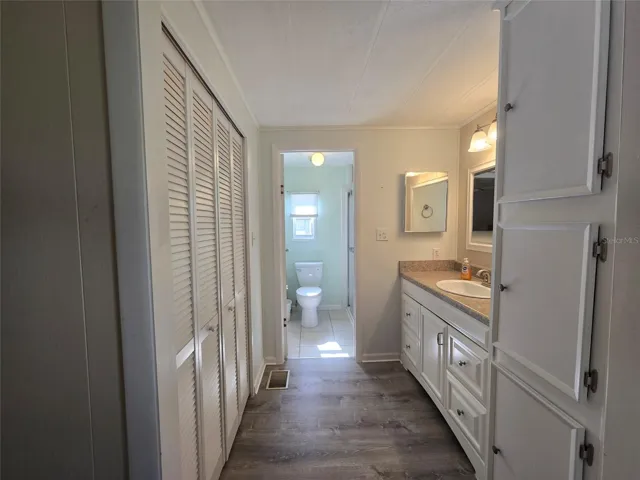 ensuite bath