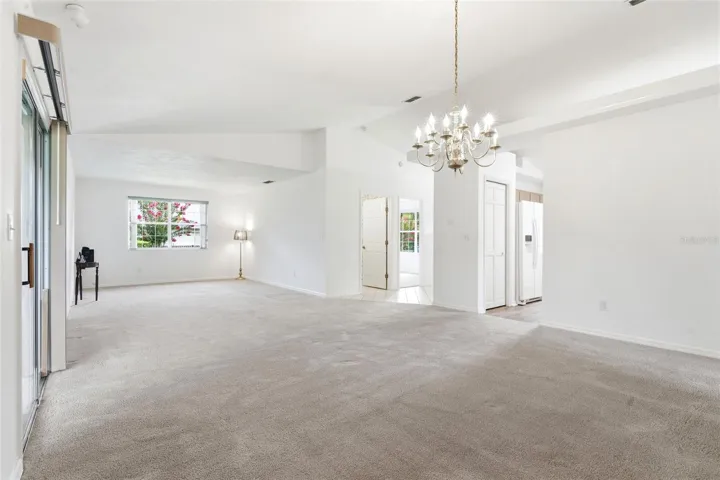 LIVING/DINING AREAS
