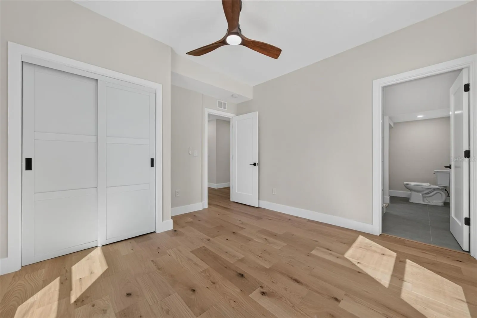Downstairs Bedroom 4 with Ensuite Bathroom