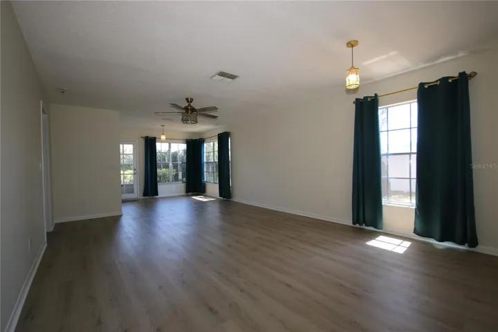 Living Room to Florida Room