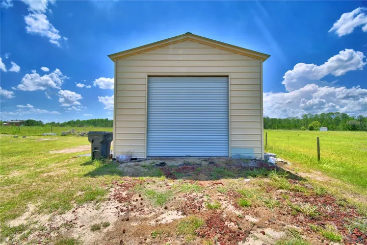Metal Shed 18 x 40 w/ 14 foot ceiling