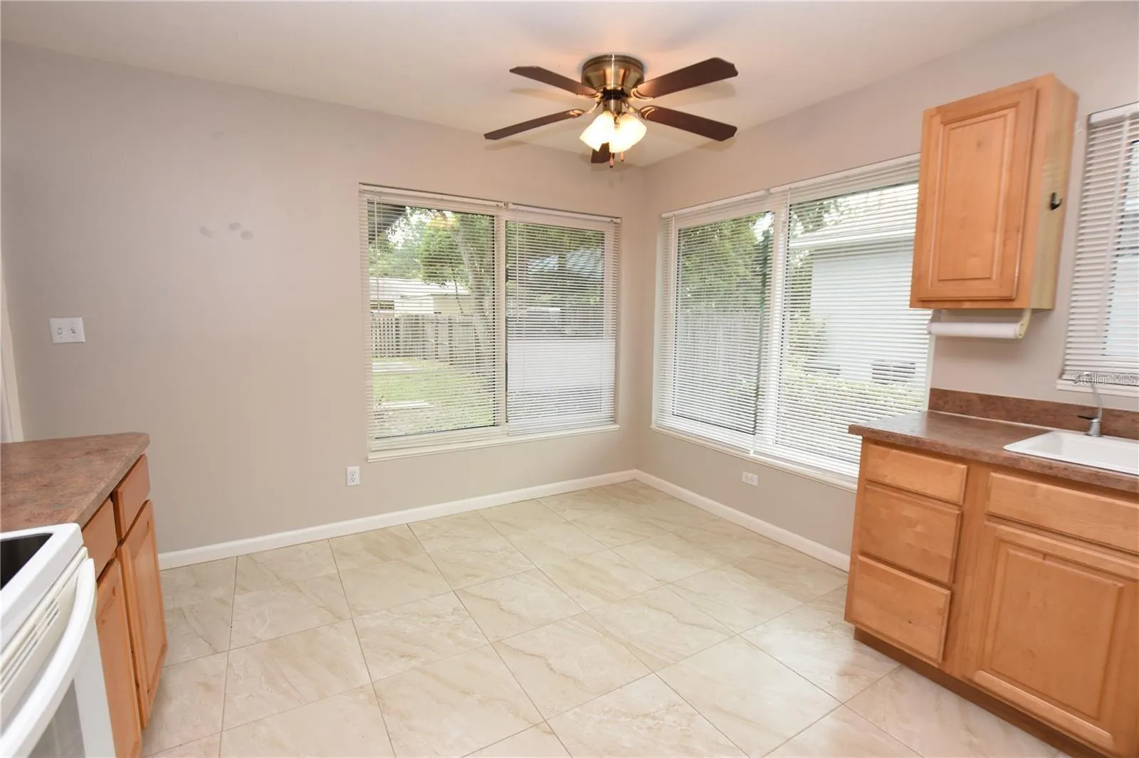 928 E Valencia St, Lakeland, Florida 33805 — photo 9