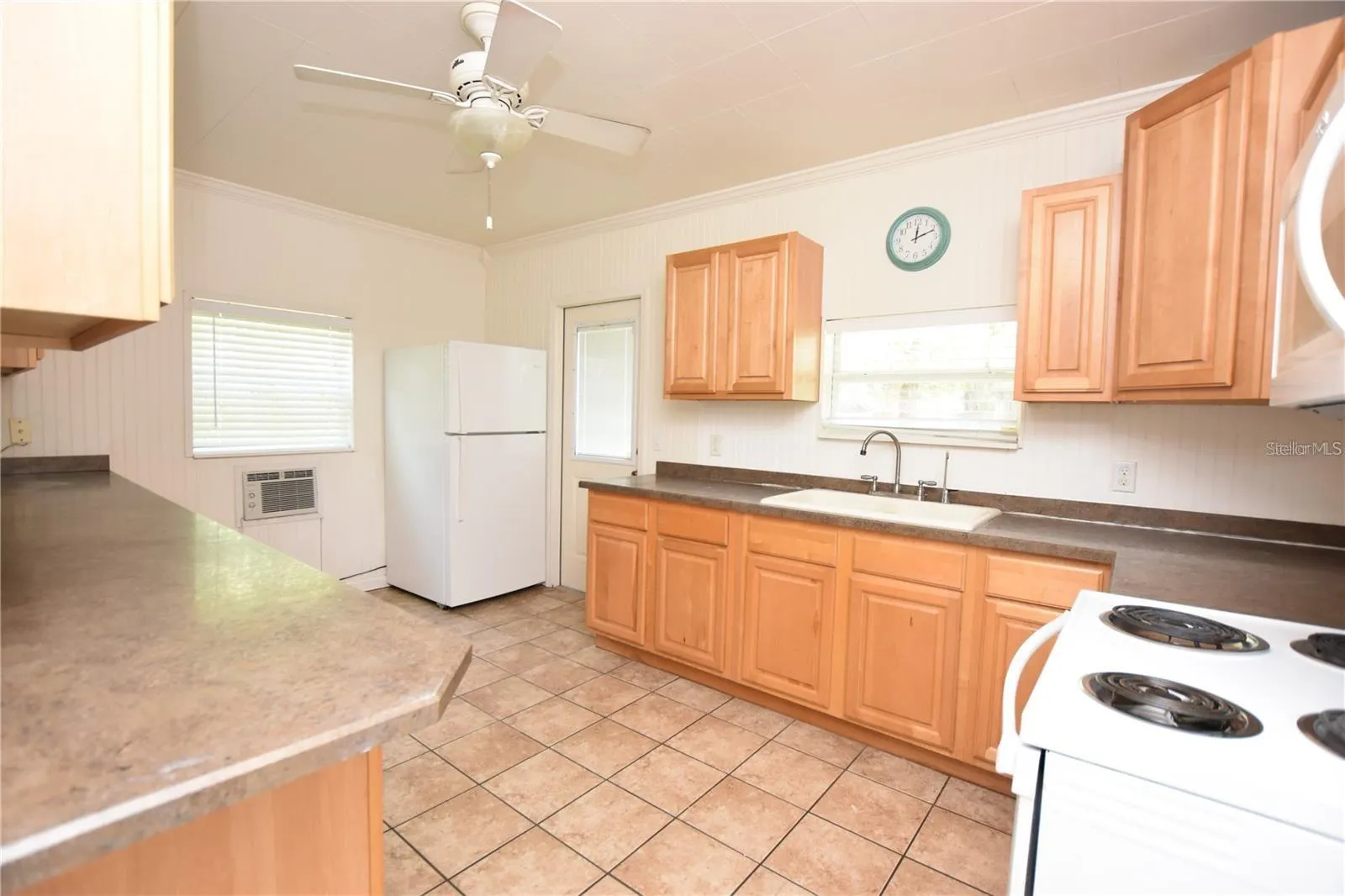 928 E Valencia St, Lakeland, Florida 33805 — photo 28