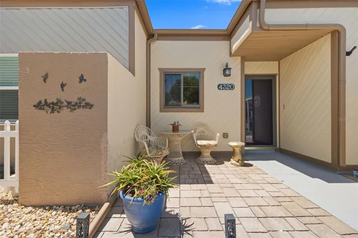 Front patio and entrance