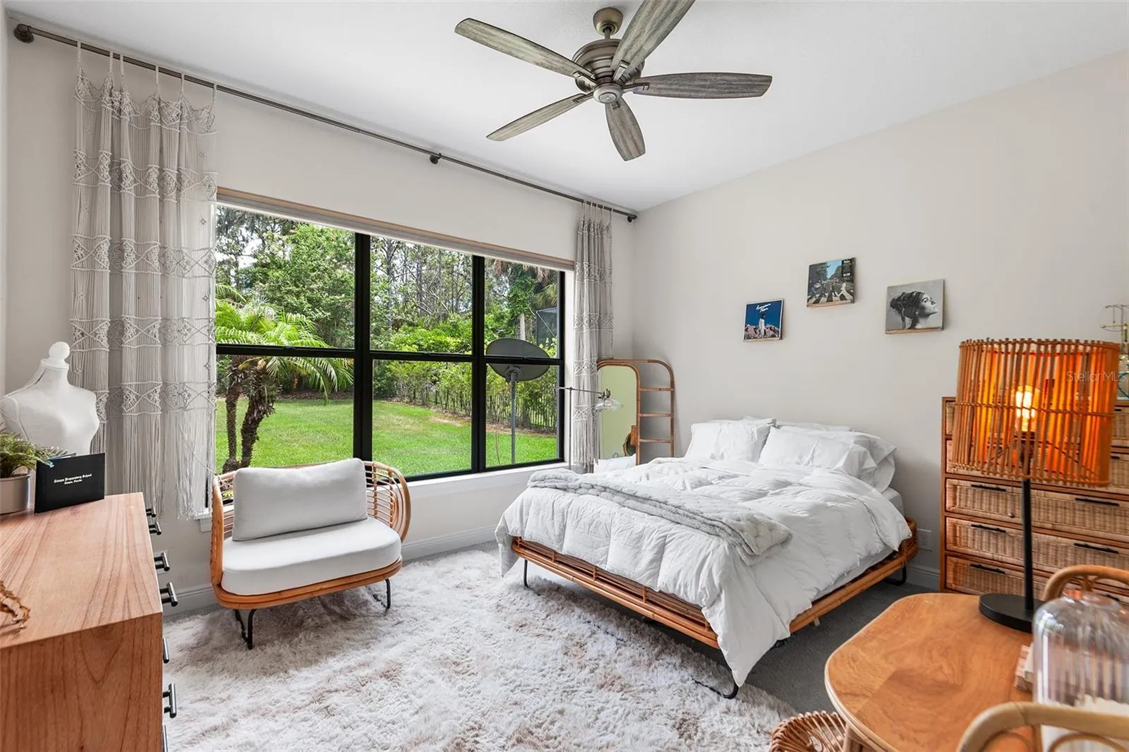 Guest Bedroom 1st Floor